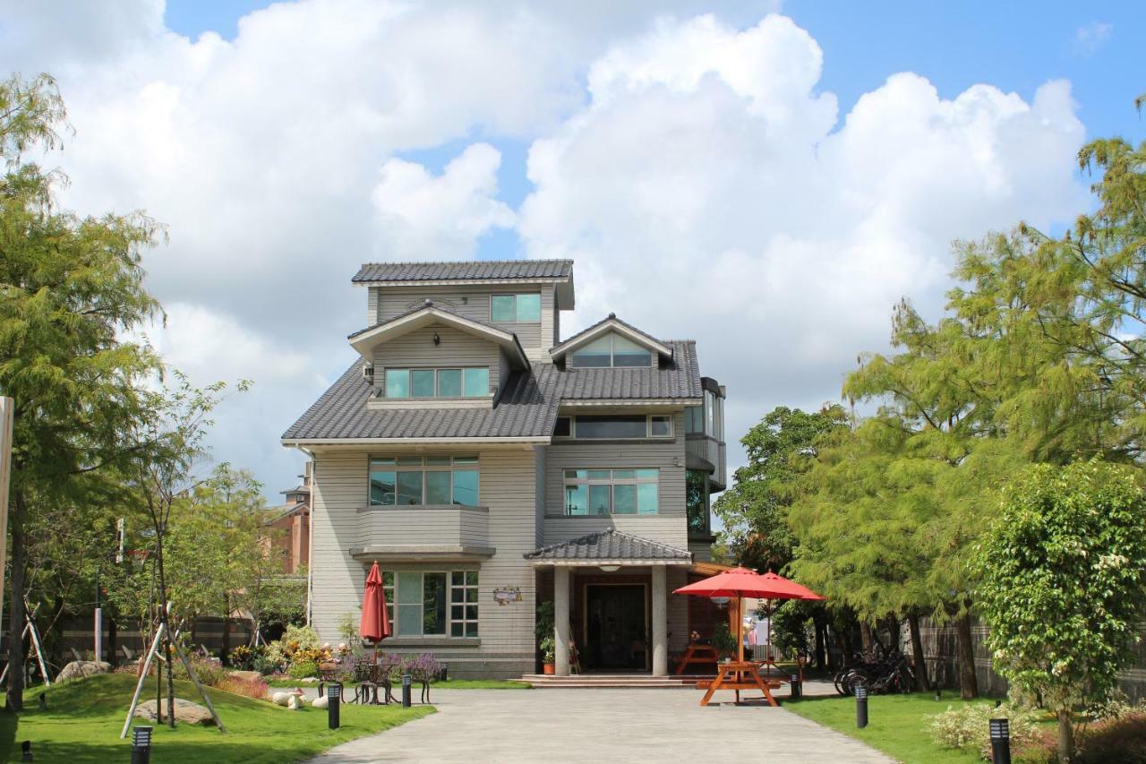 Yilan Pine Villa Homestay Luodong Exterior photo