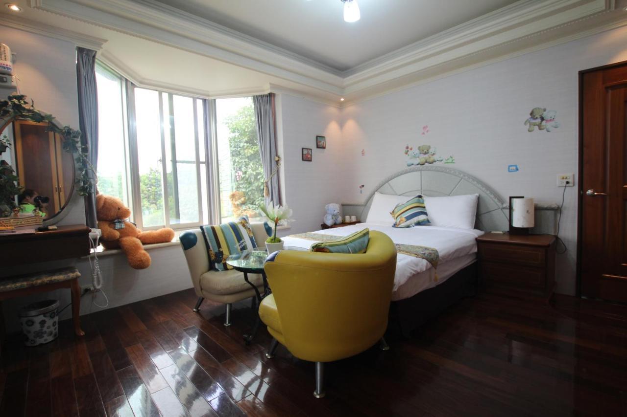 Yilan Pine Villa Homestay Luodong Exterior photo